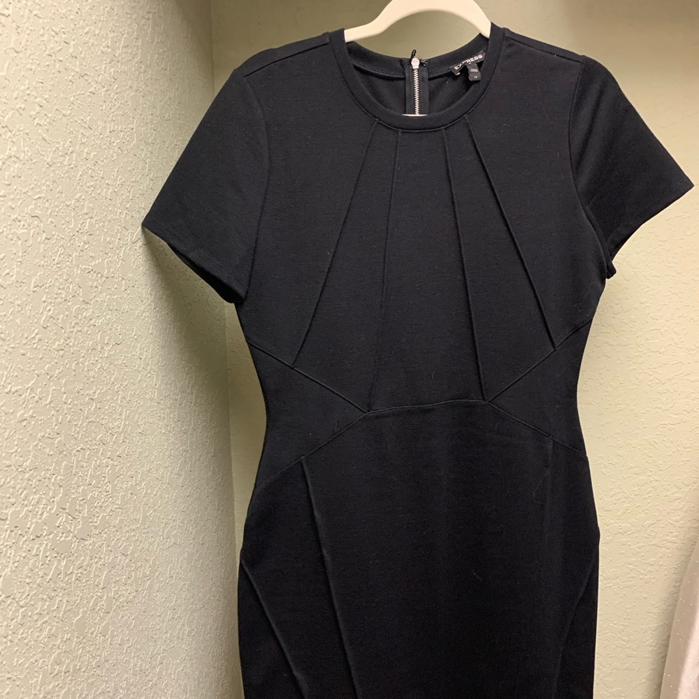 Express Body con dress